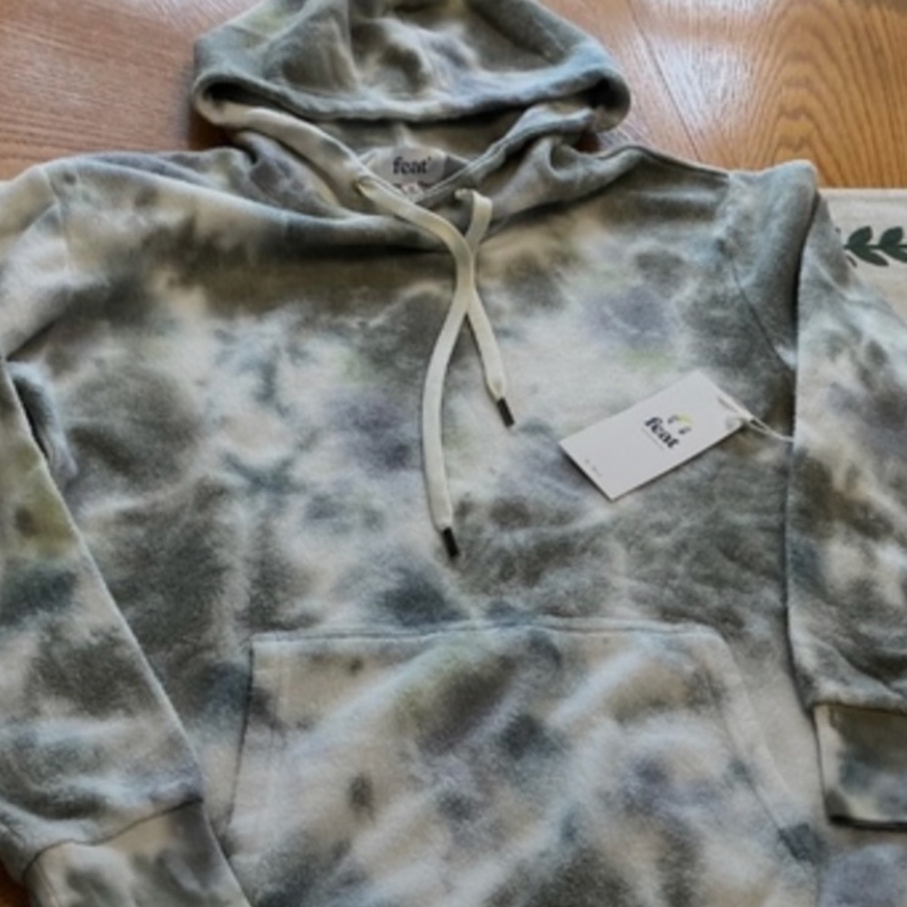 NWT Feat Blanket Blend Unisex Tie Dye Hoodie Size M Colorado - Picture 4 of 5
